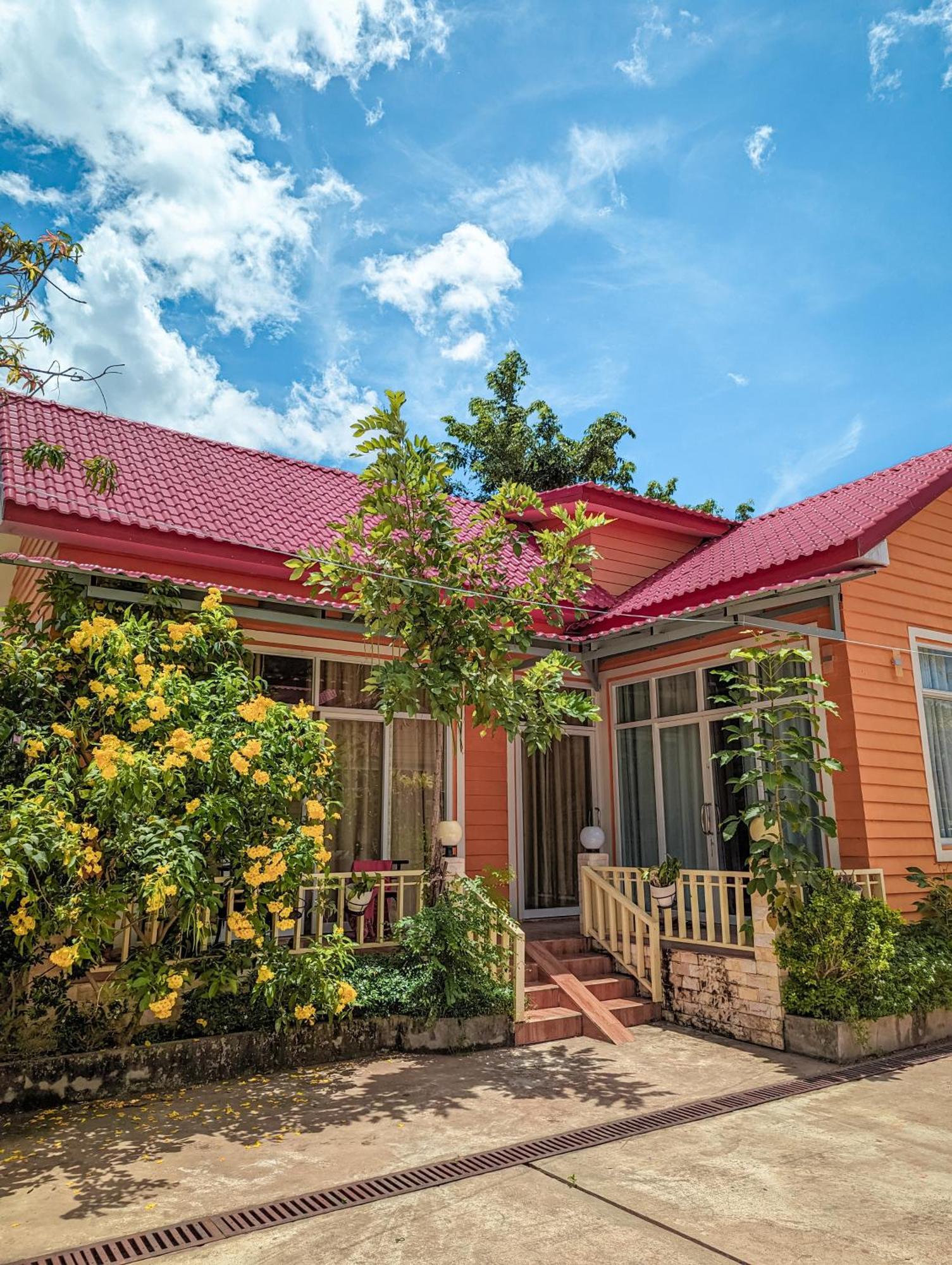 קמפוט Yellow Star Hostel מראה חיצוני תמונה