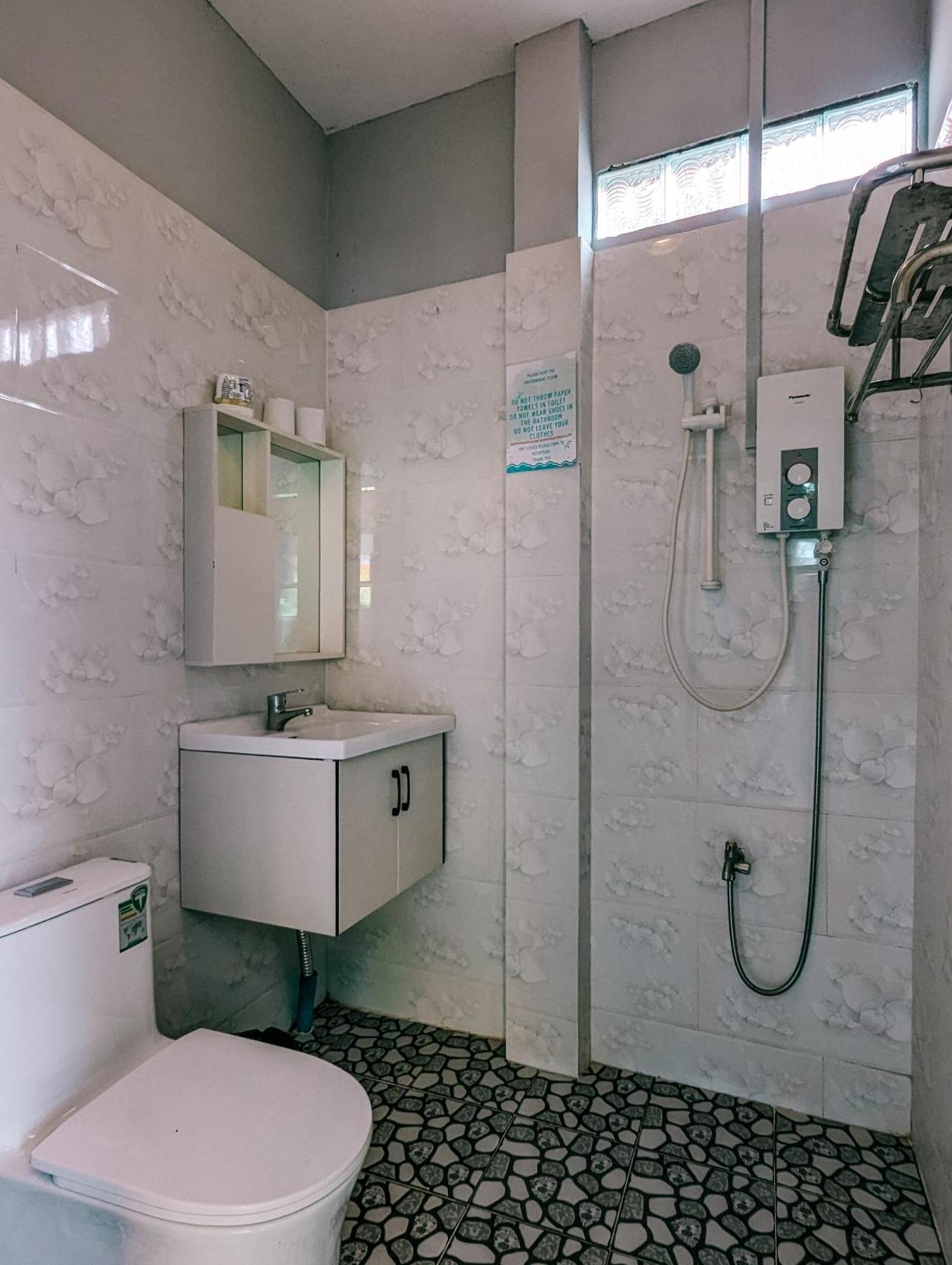 קמפוט Yellow Star Hostel מראה חיצוני תמונה