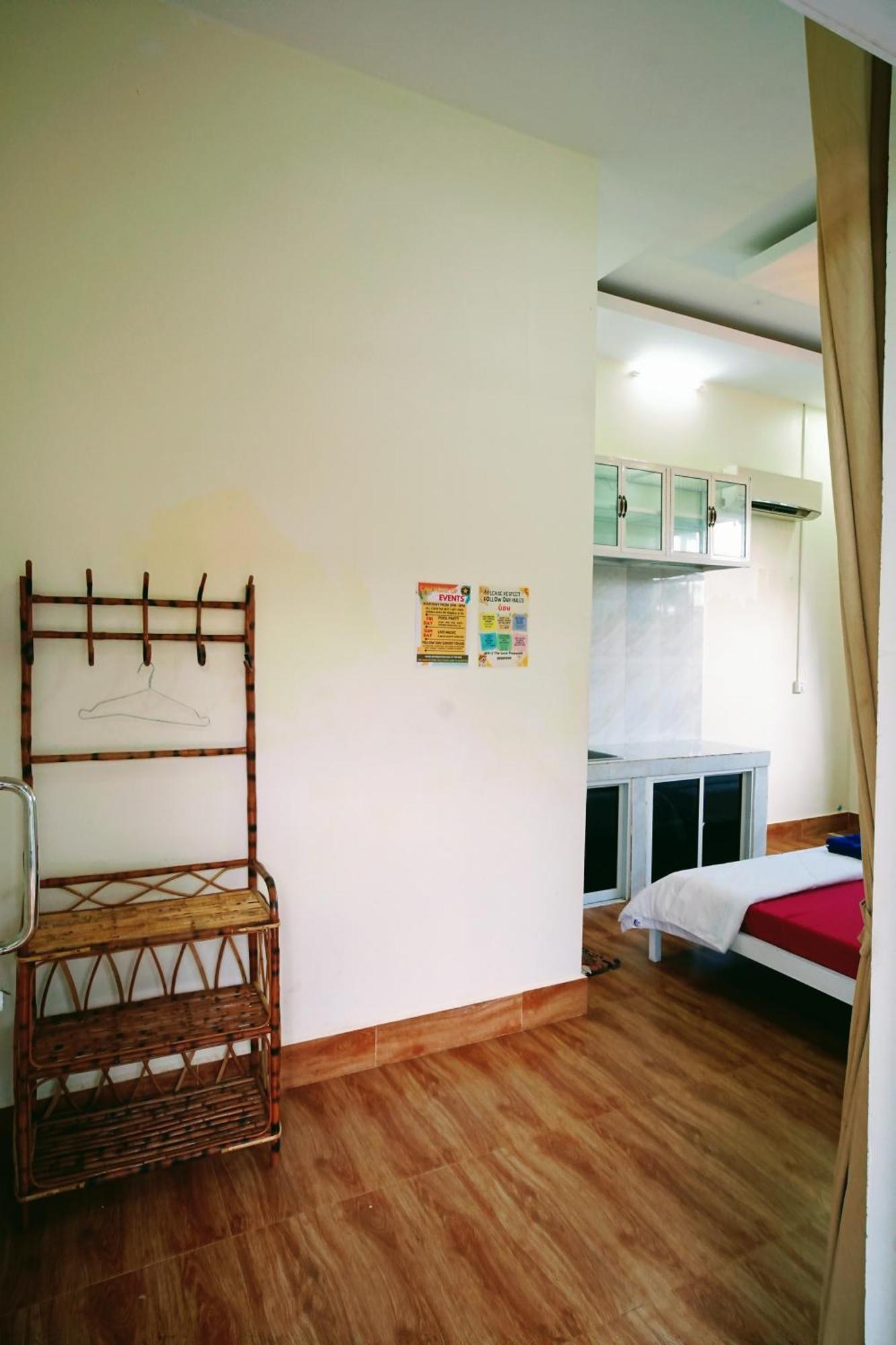 קמפוט Yellow Star Hostel מראה חיצוני תמונה